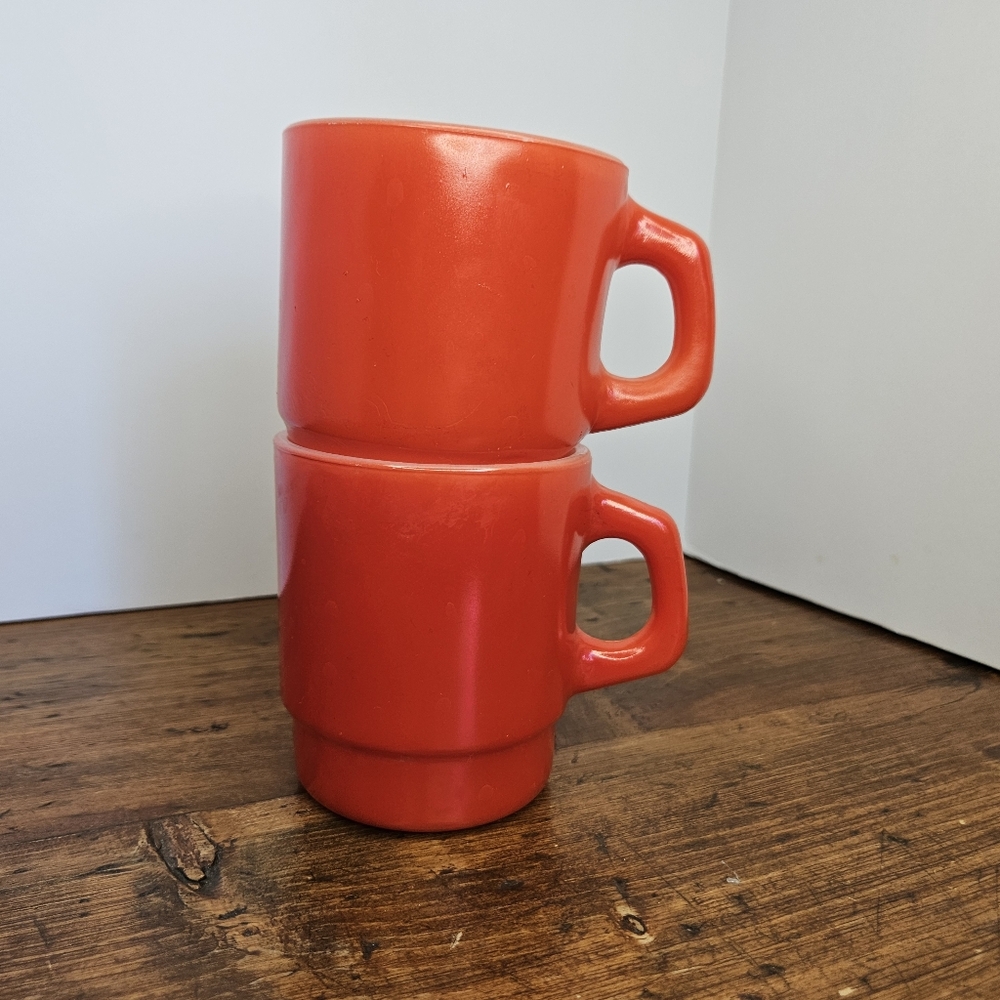 Vintage Anchor Hocking Red Stacking Coffee Mugs Set (2 Cups)